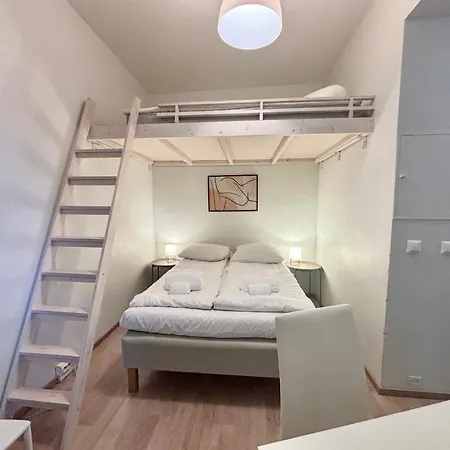 Apartment 2ndhomes In Kamppi Helsinki